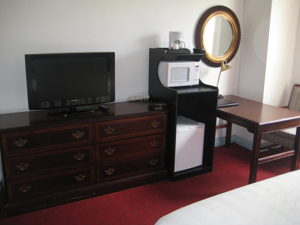 Nash Hotel Бъркли Екстериор снимка